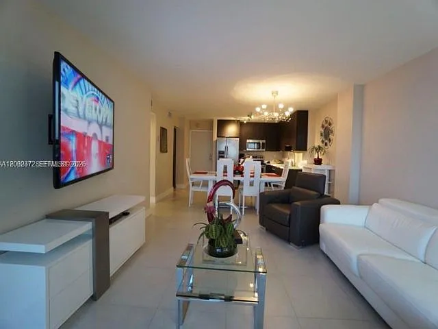 2 bed, 2.0 bath, $3,200 — Photo 4