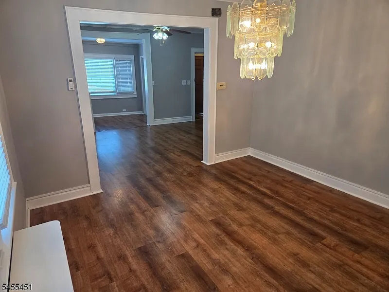 2 bed, 1.0 bath, $2,000 — Photo 3