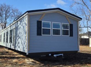 116 Cardinal Ave, Raeford, NC 28376