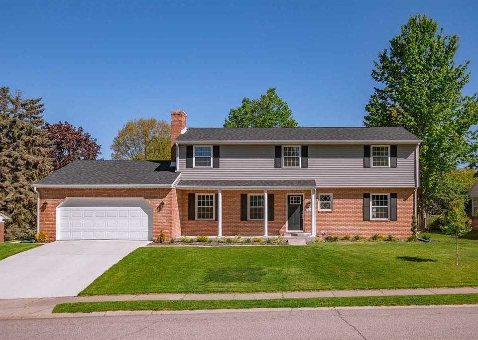 1st image of 1229 Echo Dr