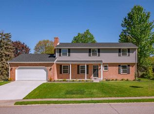 1229 Echo Dr, South Bend, IN