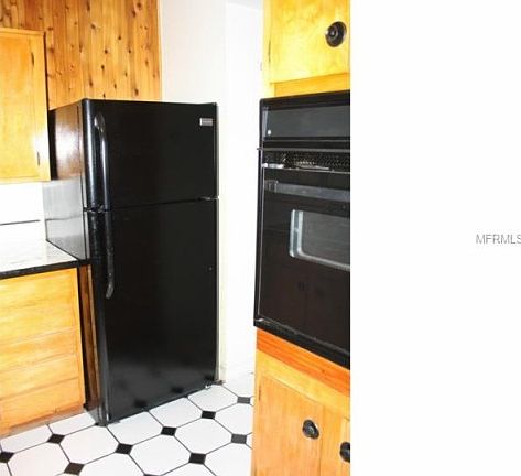 3rd image of 221 Cosmos Dr