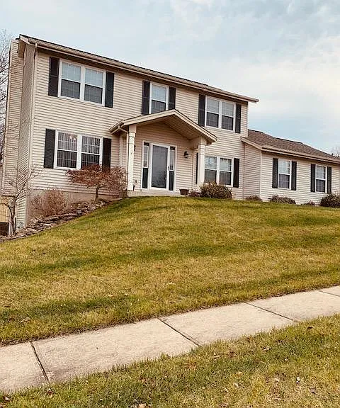 14 Forest Haven Ct — Photo 1