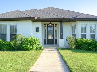 48 9th Ave, Shalimar, FL 32579