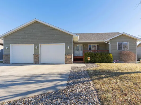 4810 Coal Bank Dr, Rapid City, SD 57701