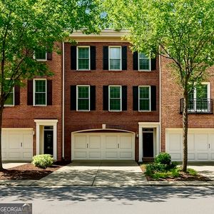 4405 Village Green Dr, Roswell, GA, 30075