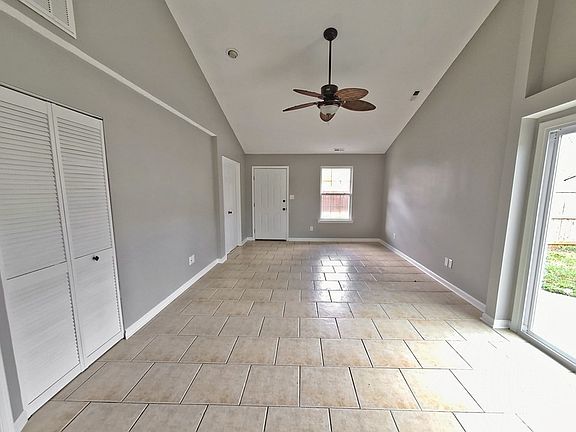 5th image of 2509 Lake Pointe