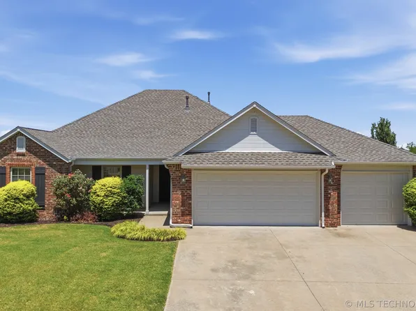 9479 E 139th Pl N, Collinsville, OK 74021