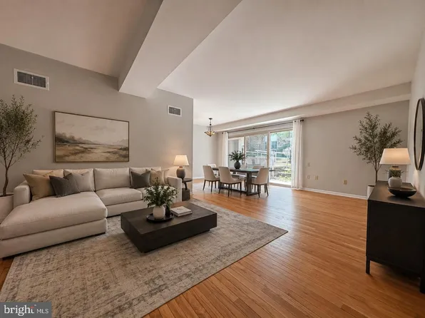 3381 S Leisure World Blvd #93-1A, Silver Spring, MD 20906