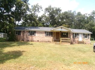 516 Broad St SW, Poulan, GA 31781