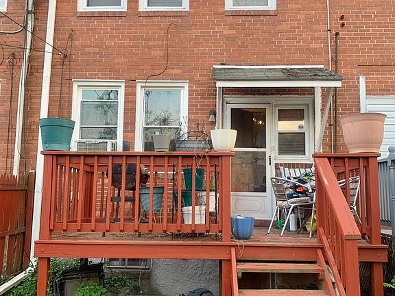 3rd image of 3938 Oakford Ave