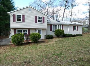 173 Carter Ln, Plantsville, CT 06489