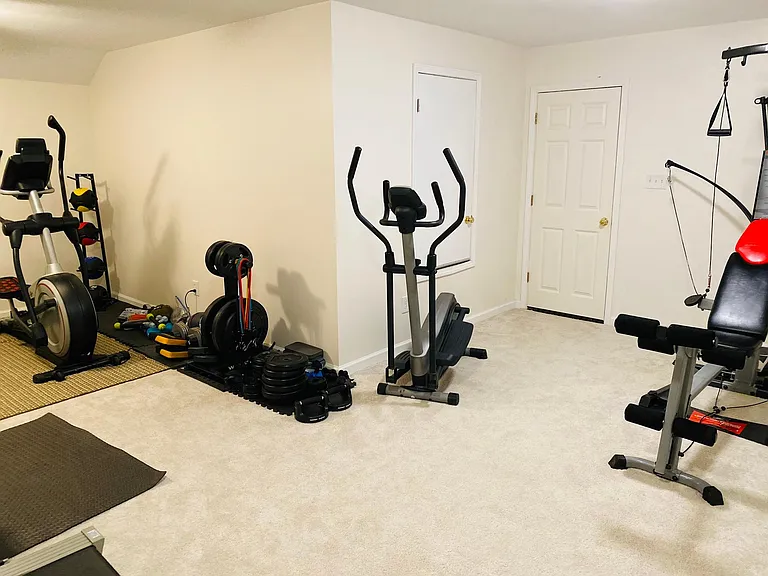 Second Upstairs Large Suite. We used as an at home gym.