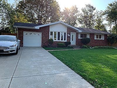 1st image of 205 Brookwood Dr