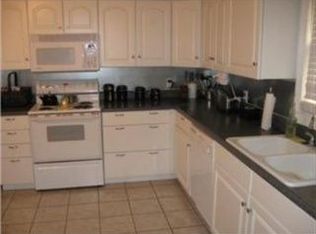 737 N Nettleton Ave, Bonner Springs, KS 66012