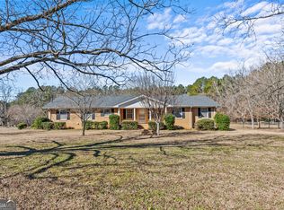 163 Yancey Rd, Arnoldsville, GA 30619