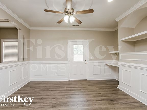 3rd image of 6205 Robert St