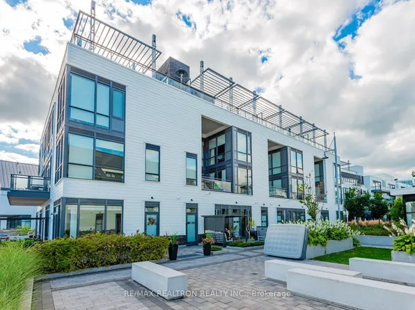 303 Broward Way #93, Innisfil, ON L9S 0M5