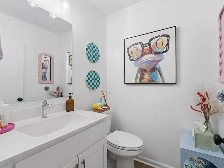 140 Amherst Pl NW — Photo 12