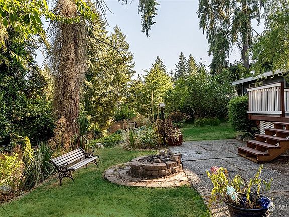 5th image of 12501 80th Ave E
