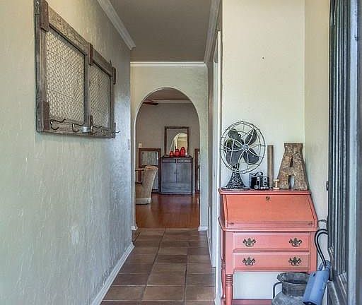4th image of 205 Malibu Dr