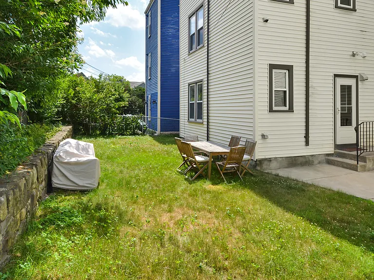 3270 Washington St #A — Photo 8
