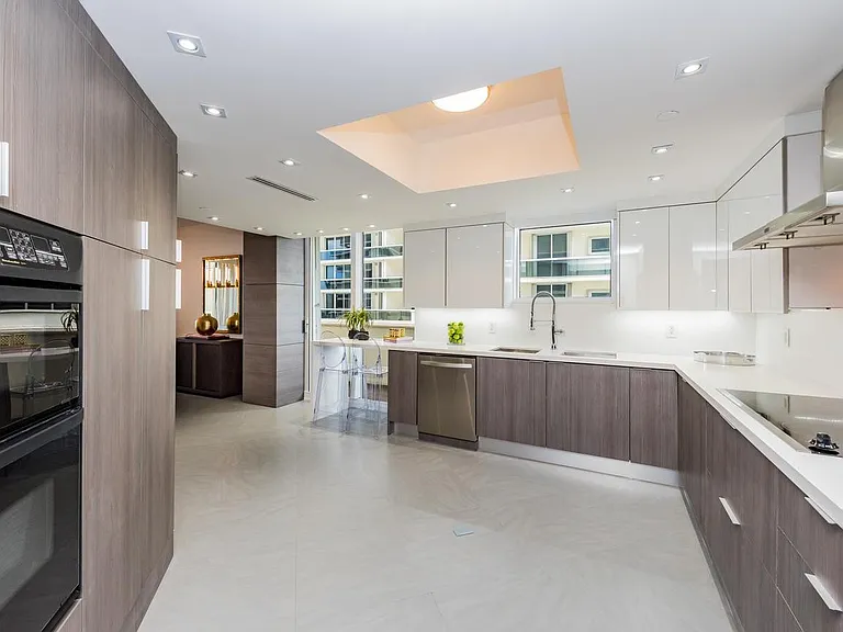 9595 Collins Ave #N2E — Photo 18
