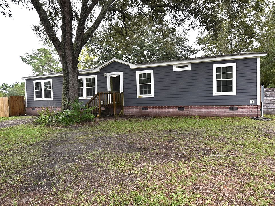 1st image of 1933 Peregrine Pl