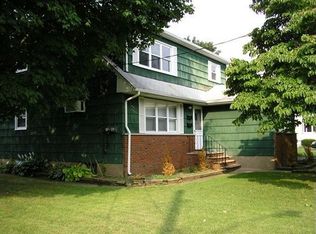 75 Garbarino Ave, Wanaque, NJ 07465