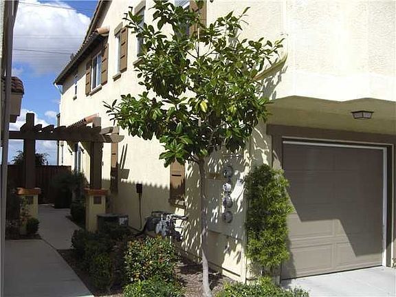 2nd image of 2147 Palo Alto Dr Unit 120