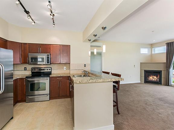 2nd image of 211 Kirkland Ave APT 507