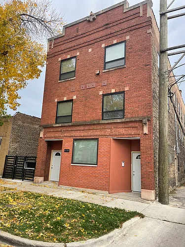 5115 W Agatite Ave #2R Photo 1