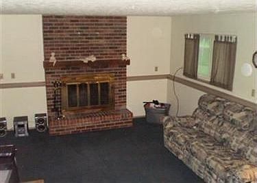 4th image of 452 E Overlook Dr