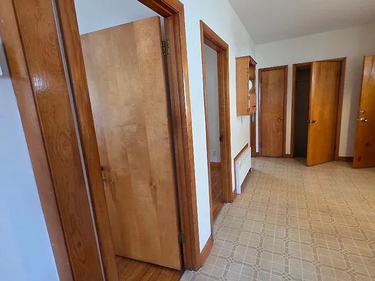 551 Anthony St #1-2 — Photo 21