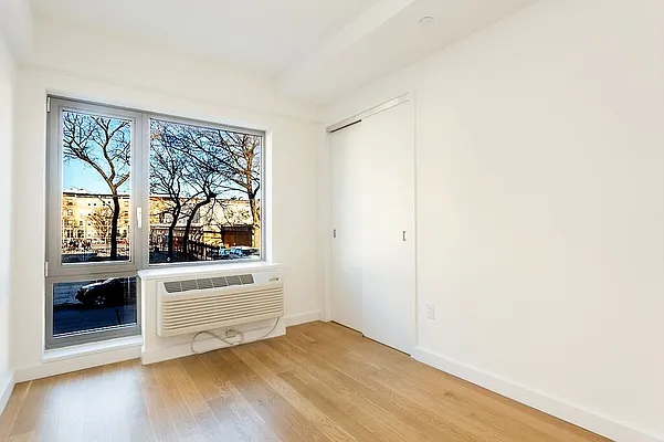 Rented by MNS | media 23