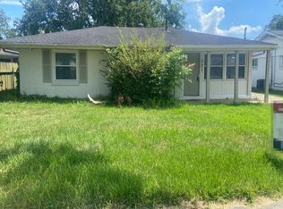 521 Moss Ln, River Ridge, LA 70123