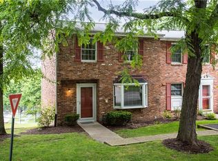 130 Inverness Dr, Pittsburgh, PA 15237