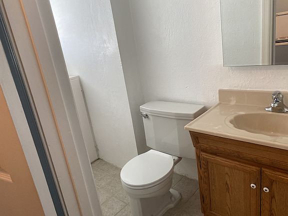5th image of 1836 Watson Rd