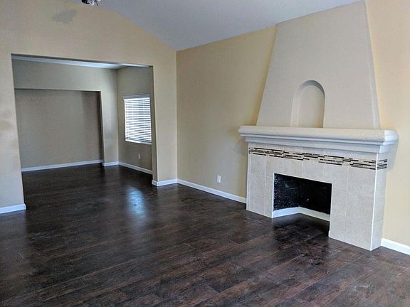 2nd image of 4249 S Norton Ave