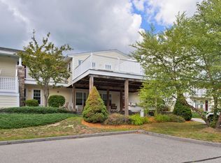 272 Mills Rd #4H, Kennebunkport, ME 04046