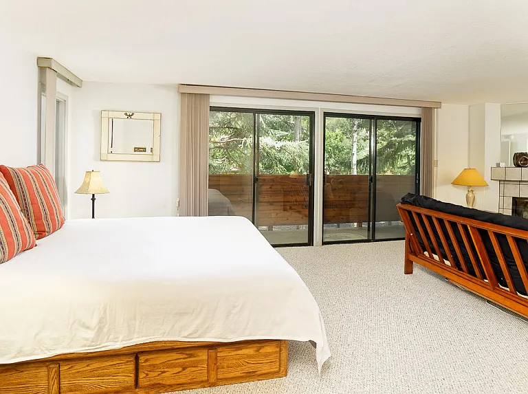935 E Hopkins Ave #6 — Photo 7