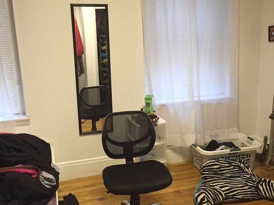 2nd image of 17 Aberdeen St #5MZ