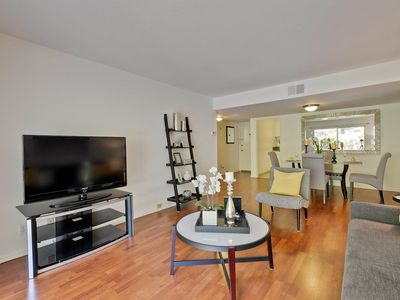 675 Sharon Park Dr APT 123, Menlo Park, CA, 94025