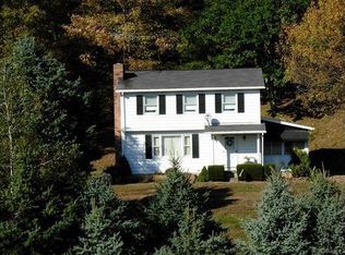 2460 Copper Valley Rd, Shelocta, PA 15774