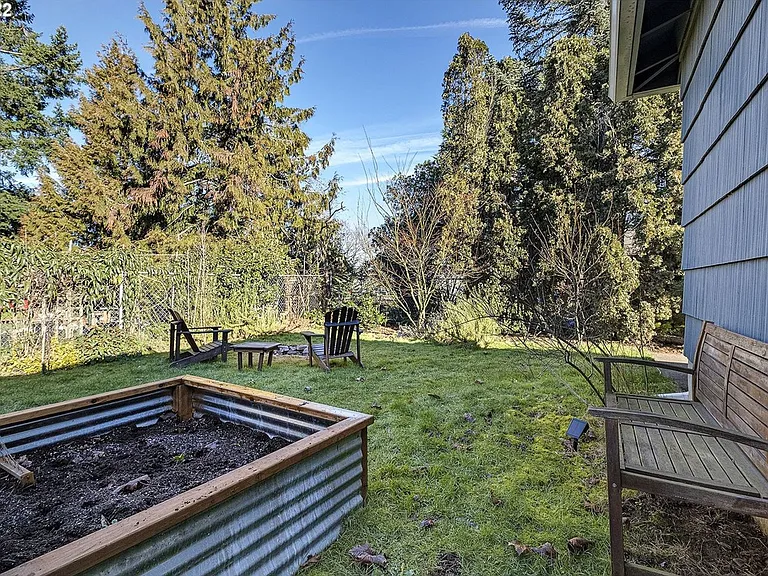 5611 NE Skidmore St — Photo 30
