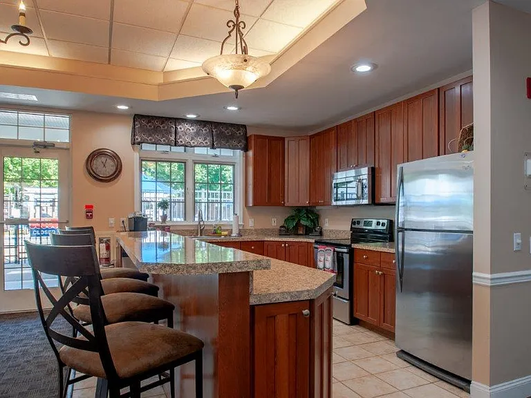 Hill Brook Place Apartment Homes — Photo 20