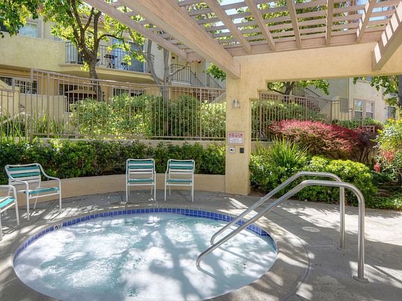 2nd image of 24117 Del Monte Dr Unit 77
