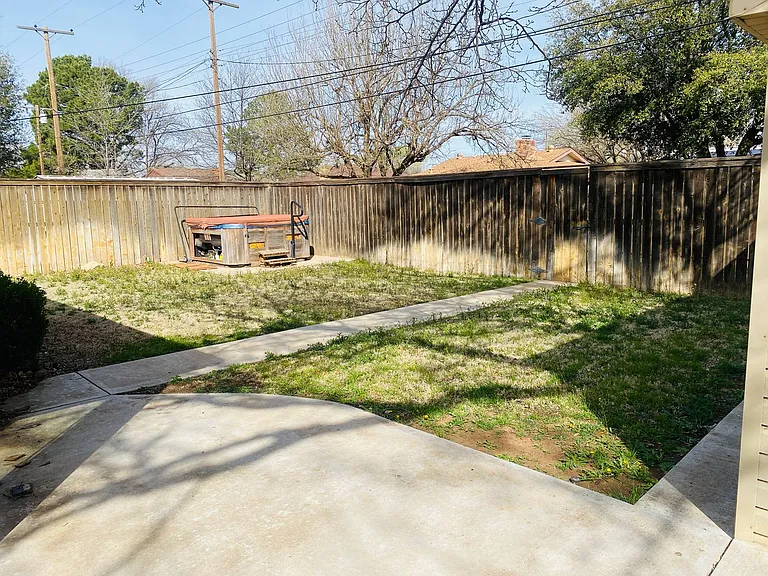 4710 64th St — Photo 29