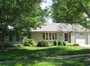 455 Lynn Dr, Berea, OH 44017