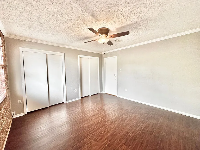 3101 Highland Rd #110 — Photo 10